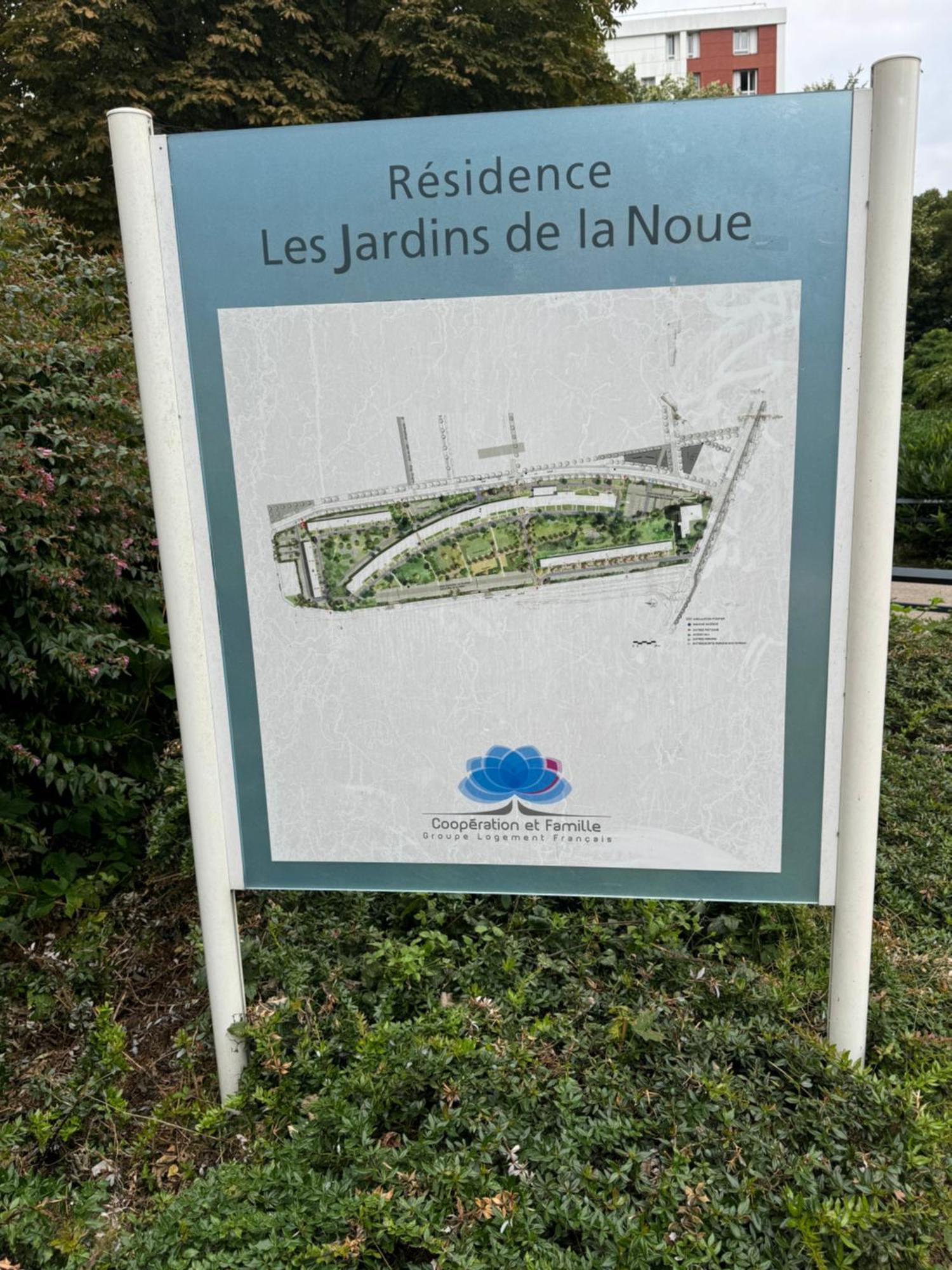 Appartamento Jardins De La Noue Villeneuve-la-Garenne Esterno foto
